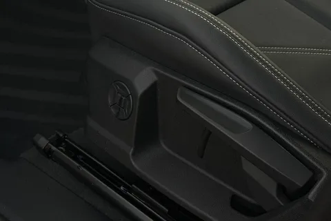 DF74KGO Audi Q3 S line 35 TFSI  150 PS S tronic Thumbnail #33