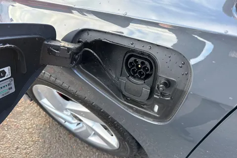 KJ25CZB Volkswagen Golf 1.5 TSI 272 GTE eHybrid 5dr DSG Thumbnail #33