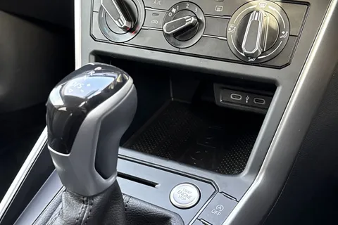 DF25MHK Volkswagen Taigo 1.0 TSI 115 Match 5dr DSG | Rear View Camera Thumbnail #34