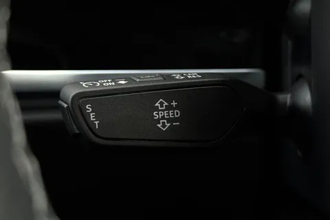 DF74KGO Audi Q3 S line 35 TFSI  150 PS S tronic Thumbnail #39