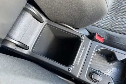 KJ25CZB Volkswagen Golf 1.5 TSI 272 GTE eHybrid 5dr DSG Thumbnail #43