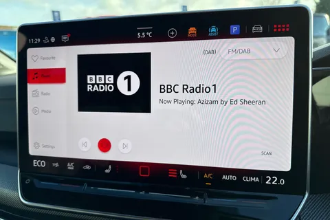 KJ25CZB Volkswagen Golf 1.5 TSI 272 GTE eHybrid 5dr DSG Thumbnail #50