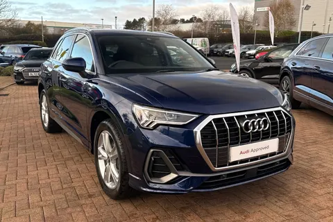DF74KGO Audi Q3 S line 35 TFSI  150 PS S tronic Thumbnail #58