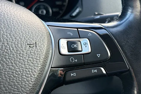 SH67JKJ Volkswagen Sharan 2.0 TDI SE Nav Euro 6 (s/s) 5dr Thumbnail #38