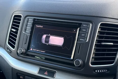 SH67JKJ Volkswagen Sharan 2.0 TDI SE Nav Euro 6 (s/s) 5dr Thumbnail #45