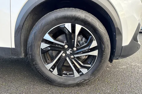 9 of 66 for PEUGEOT e-2008 50kWh GT Auto 5dr (7kW Charger)