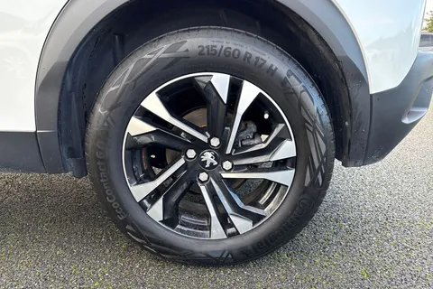 11 of 66 for PEUGEOT e-2008 50kWh GT Auto 5dr (7kW Charger)