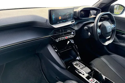 14 of 66 for PEUGEOT e-2008 50kWh GT Auto 5dr (7kW Charger)