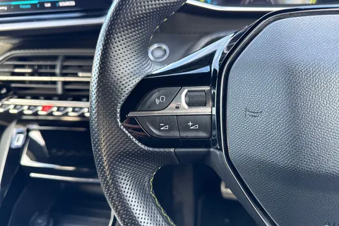 39 of 66 for PEUGEOT e-2008 50kWh GT Auto 5dr (7kW Charger)