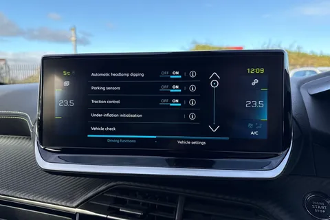 51 of 66 for PEUGEOT e-2008 50kWh GT Auto 5dr (7kW Charger)