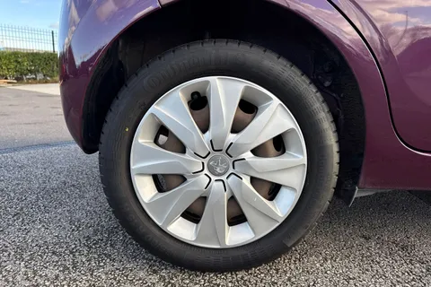 DC16RVE PEUGEOT 108 1.0 Active 2 Tronic Euro 6 5dr Thumbnail #11