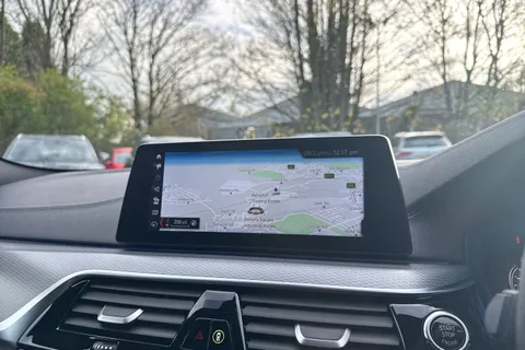 PF67PBO BMW 5 Series 3.0 530d M Sport Auto xDrive Euro 6 (s/s) 4dr Thumbnail #13