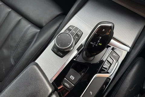 PF67PBO BMW 5 Series 3.0 530d M Sport Auto xDrive Euro 6 (s/s) 4dr Thumbnail #21