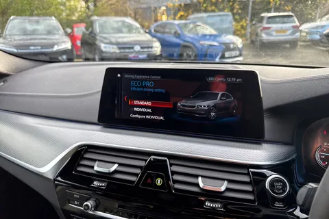 PF67PBO BMW 5 Series 3.0 530d M Sport Auto xDrive Euro 6 (s/s) 4dr Thumbnail #41