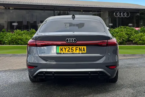 KY25FNA Audi A6 E-Tron Sportback 100kWh Performance S line Auto 5dr Thumbnail #5