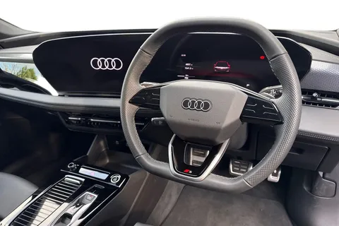 KY25FNA Audi A6 E-Tron Sportback 100kWh Performance S line Auto 5dr Thumbnail #19