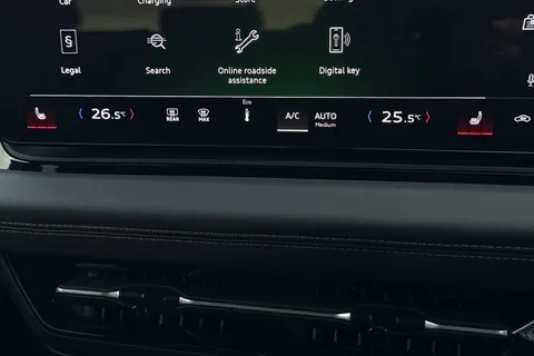 KY25FNA Audi A6 E-Tron Sportback 100kWh Performance S line Auto 5dr Thumbnail #23