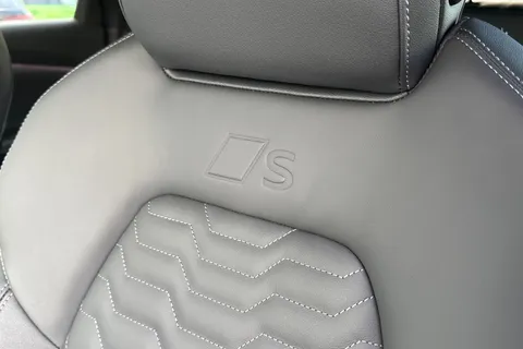 KY25FNA Audi A6 E-Tron Sportback 100kWh Performance S line Auto 5dr Thumbnail #50