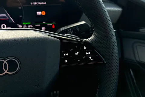 KY25FNA Audi A6 E-Tron Sportback 100kWh Performance S line Auto 5dr Thumbnail #59