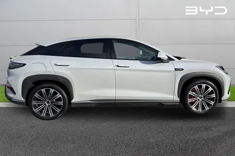 DE75FFB BYD Sealion 7 91.3kWh Excellence Auto AWD 5dr Thumbnail #4