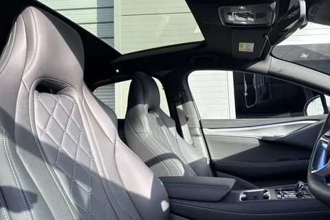 DE75FFB BYD Sealion 7 91.3kWh Excellence Auto AWD 5dr Thumbnail #21