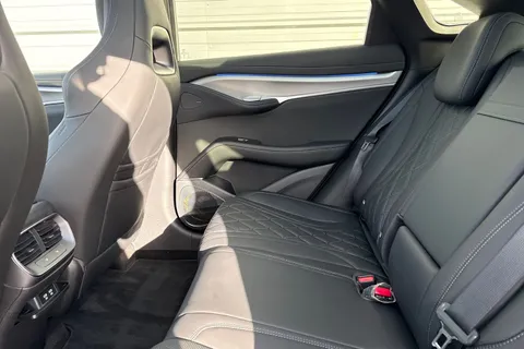 DE75FFB BYD Sealion 7 91.3kWh Excellence Auto AWD 5dr Thumbnail #41