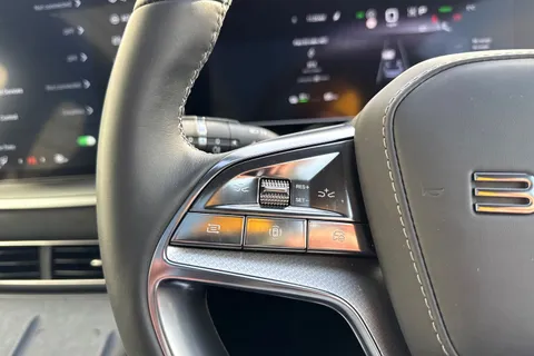 DE75FFB BYD Sealion 7 91.3kWh Excellence Auto AWD 5dr Thumbnail #58