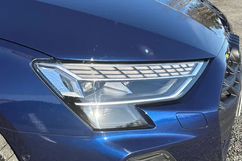 KM25EZV Audi A3 Black Edition 35 TFSI 150 PS S tronic Thumbnail #10