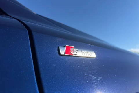 KM25EZV Audi A3 Black Edition 35 TFSI 150 PS S tronic Thumbnail #30