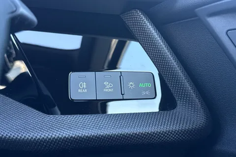 KM25EZV Audi A3 Black Edition 35 TFSI 150 PS S tronic Thumbnail #50