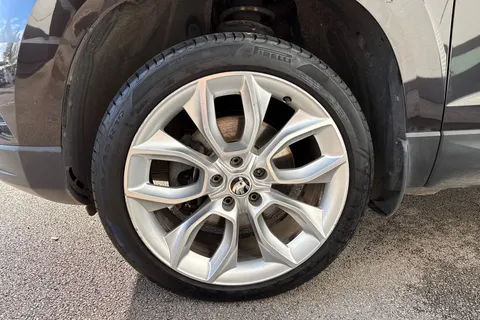 CT19VHG Škoda Karoq 1.5 TSI ACT Edition DSG 4WD Euro 6 (s/s) 5dr Thumbnail #11