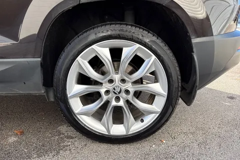 CT19VHG Škoda Karoq 1.5 TSI ACT Edition DSG 4WD Euro 6 (s/s) 5dr Thumbnail #12