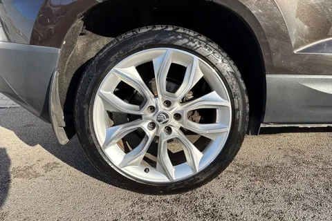 CT19VHG Škoda Karoq 1.5 TSI ACT Edition DSG 4WD Euro 6 (s/s) 5dr Thumbnail #13