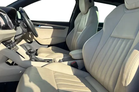 CT19VHG Škoda Karoq 1.5 TSI ACT Edition DSG 4WD Euro 6 (s/s) 5dr Thumbnail #17