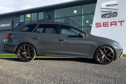 KT69LHZ SEAT Leon 2.0 TSI Cupra R ST ST DSG 4Drive Euro 6 (s/s) 5dr Thumbnail #3