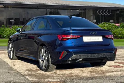 KM25OLA Audi A3 Black Edition 35 TFSI  150 PS S tronic Thumbnail #3