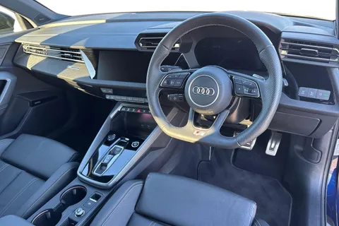 KM25OLA Audi A3 Black Edition 35 TFSI  150 PS S tronic Thumbnail #15