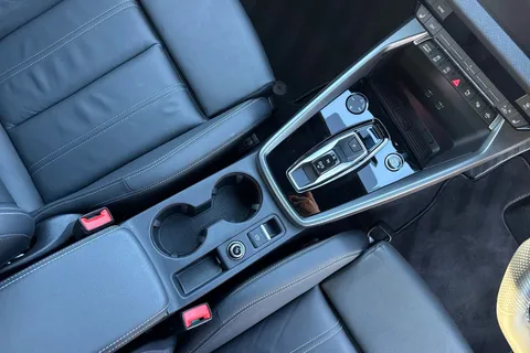 KM25OLA Audi A3 Black Edition 35 TFSI  150 PS S tronic Thumbnail #24