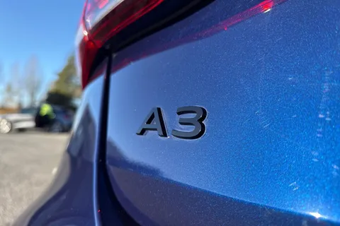 KM25OLA Audi A3 Black Edition 35 TFSI  150 PS S tronic Thumbnail #35