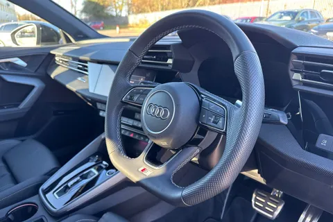 KM25OLA Audi A3 Black Edition 35 TFSI  150 PS S tronic Thumbnail #45