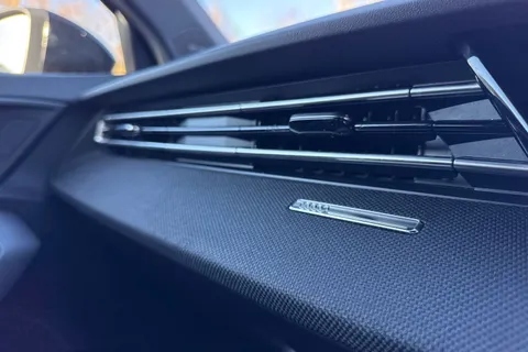 KM25OLA Audi A3 Black Edition 35 TFSI  150 PS S tronic Thumbnail #46