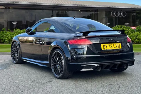 2 of 67 for Audi TT Coup- Black Edition 40 TFSI 197 PS S tronic