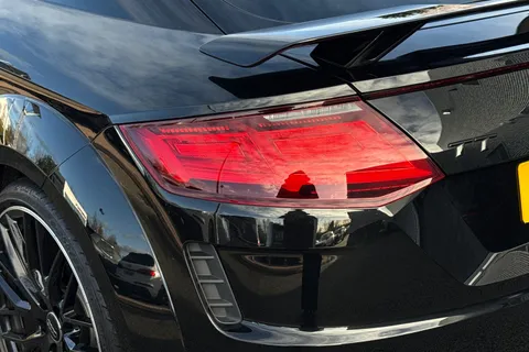 8 of 67 for Audi TT Coup- Black Edition 40 TFSI 197 PS S tronic