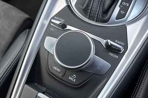 50 of 67 for Audi TT Coup- Black Edition 40 TFSI 197 PS S tronic