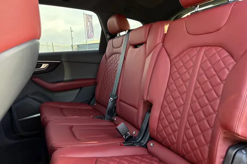  Audi SQ7 4.0 TFSI V8 Black Edition Tiptronic quattro Euro 6 (s/s) 5dr Thumbnail #18