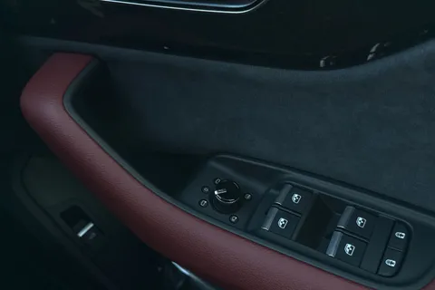  Audi SQ7 4.0 TFSI V8 Black Edition Tiptronic quattro Euro 6 (s/s) 5dr Thumbnail #40