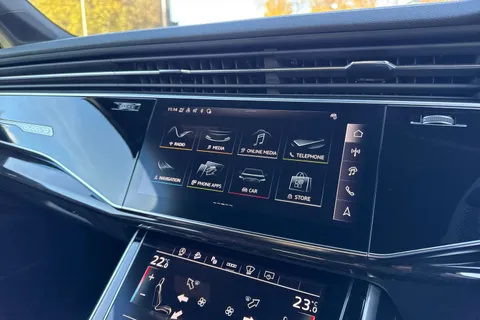  Audi SQ7 4.0 TFSI V8 Black Edition Tiptronic quattro Euro 6 (s/s) 5dr Thumbnail #45