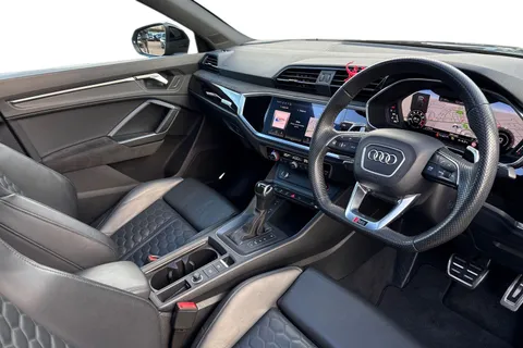 8 of 66 for Audi RS Q3 Sport Edition 400 PS S tronic