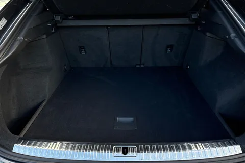 10 of 66 for Audi RS Q3 Sport Edition 400 PS S tronic