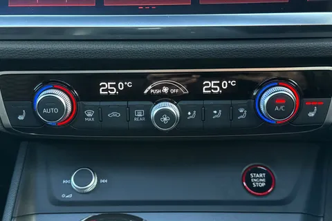 19 of 66 for Audi RS Q3 Sport Edition 400 PS S tronic